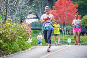 BIB: 8176
                            <button type="button" onclick="openModal(19240597)" class="btn btn-primary btn-sm float-right btn-popup" data-toggle="modal" data-target=".modal-high-quality">
                        <i class="fas fa-shopping-cart"></i> Add to Cart
                    </button>
                                            <button type="button" onclick="isThisMe(19240597, true)" class="btn btn-success btn-sm float-right btn-popup btn-isme hidden" data-toggle="tooltip" data-placement="bottom" title="นี่คือรูปของคุณใช่ไหม คลิกที่นี่เพื่อเอาเข้าอัลบั้ม">
                        <i class="fas fa-plus"></i> Add to album
                    </button>
                    <button type="button" onclick="isThisMe(19240597, false)" class="btn btn-warning btn-sm float-right btn-popup btn-isnotme hidden">
                        <i class="fas fa-ban"></i> Remove from album
                    </button>